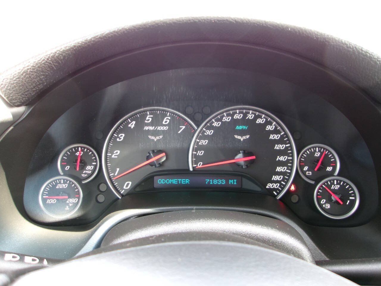 Used 2005 Chevrolet Corvette Coupe w/ Preferred Equipment Group RWD image 11