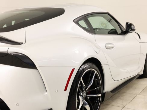 Used 2020 Toyota Supra image 40