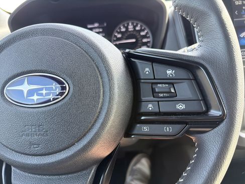 Certified 2025 Subaru Forester Premium AWD/4WD image 30
