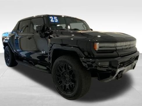 Used 2025 GMC Hummer EV 2X image 6