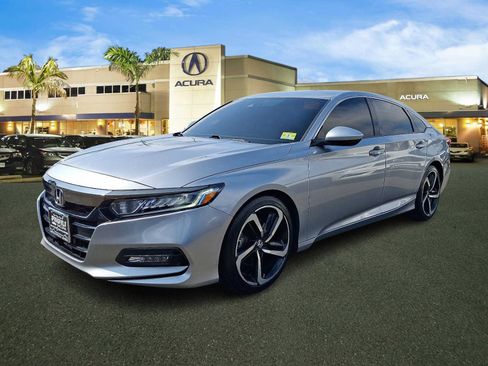 Used 2020 Honda Accord Sport image 3