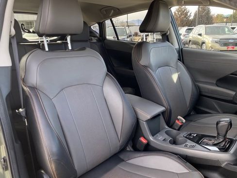 Certified 2024 Subaru Crosstrek 2.5i Limited w/ Crosstrek Mirror Package image 9