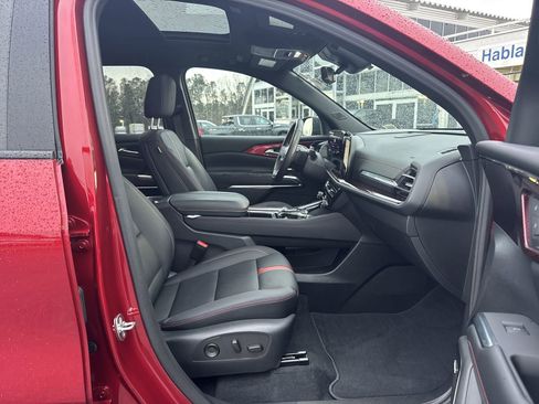 Used 2024 Chevrolet Traverse RS w/ LPO, Floor Liner Package image 33