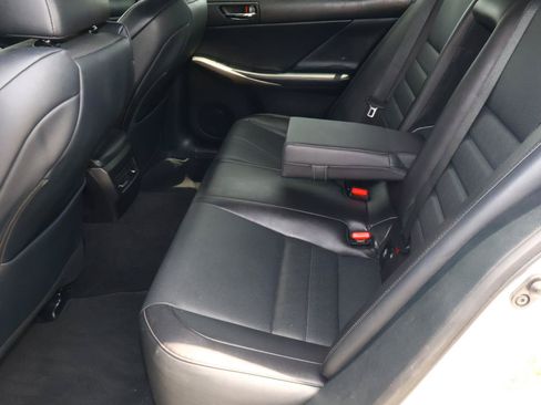 Used 2016 Lexus IS 200t w/ F Sport Package RWD image 20