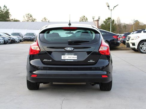 Used 2014 Ford Focus SE image 6
