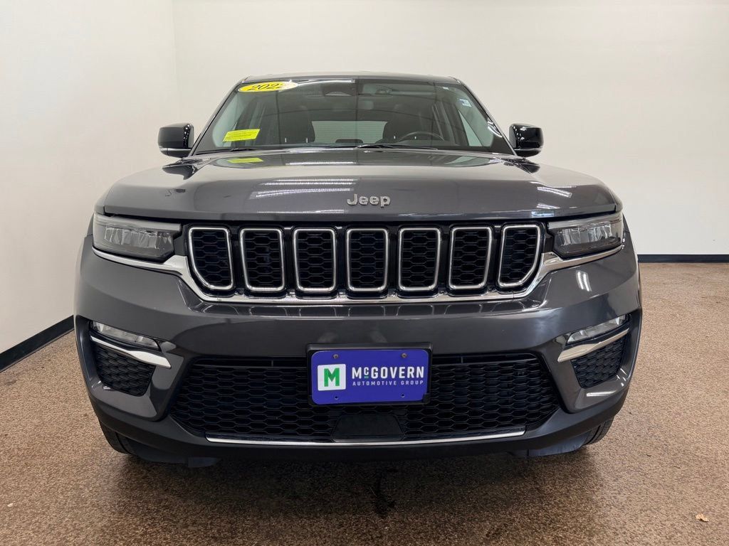 Used 2022 Jeep Grand Cherokee Limited AWD/4WD image 10