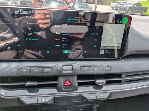 New 2026 Kia K4 GT-Line FWD image 21