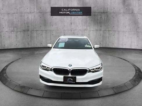 Used 2018 BMW 540i RWD image 2