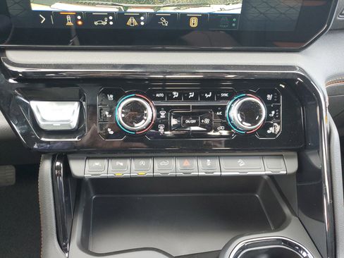 New 2026 GMC Sierra 1500 AT4 w/ AT4 Preferred Package image 29