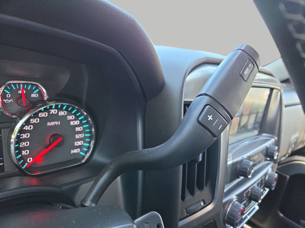 Used 2018 Chevrolet Silverado 1500 LT w/ All Star Edition AWD/4WD image 22