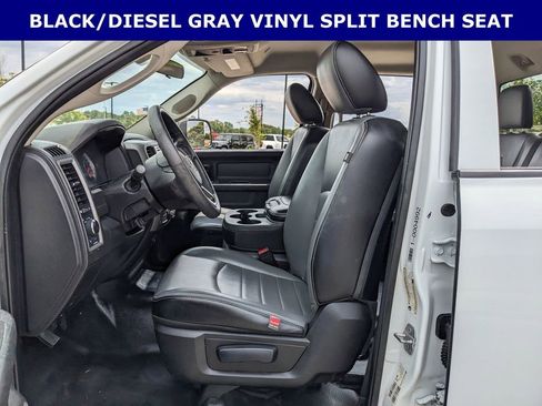 Used 2022 RAM 1500 Tradesman w/ Chrome Appearance Group AWD/4WD image 3