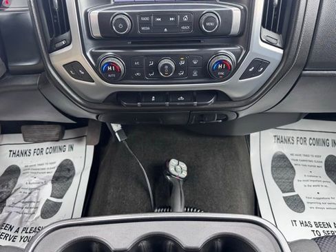 Used 2015 GMC Sierra 1500 SLE w/ SLE Value Package image 17