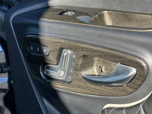 Used 2022 Mercedes-Benz Sprinter 3500 image 16