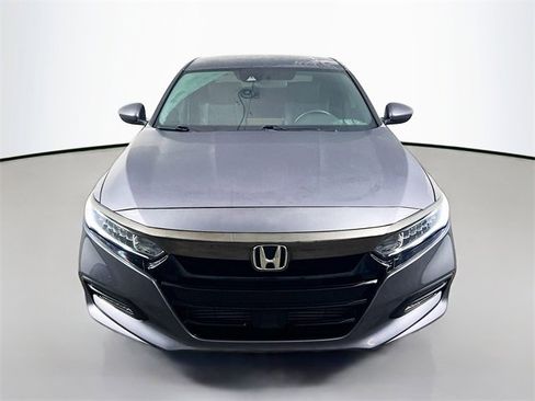 Used 2020 Honda Accord Sport image 2