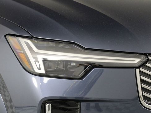 Certified 2025 Volvo XC90 B5 Core image 26