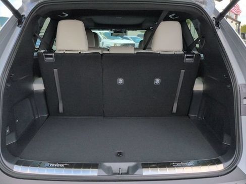 Certified 2026 Toyota Grand Highlander AWD Hybrid image 13