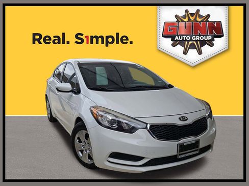 Used 2016 Kia Forte LX image 1