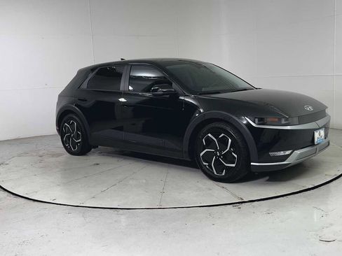 Used 2024 Hyundai Ioniq 5 SE image 8