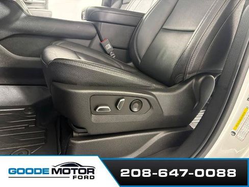 Used 2023 GMC Yukon XL Denali w/ Max Trailering Package AWD/4WD image 11