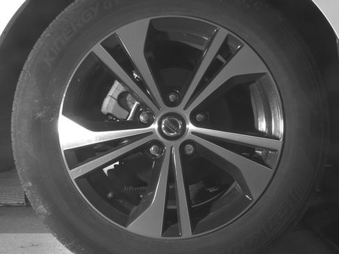 Used 2023 Nissan Sentra SV FWD image 14