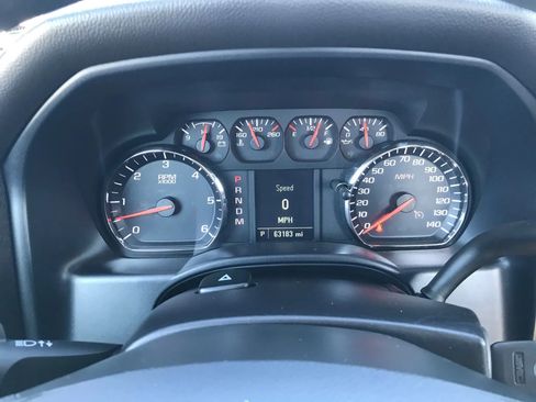 Used 2016 GMC Sierra 1500 Pickup 2D 8 ft w/ Sierra Convenience Package image 3