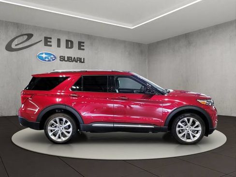 Used 2022 Ford Explorer Platinum w/ Equipment Group 601A AWD/4WD image 15