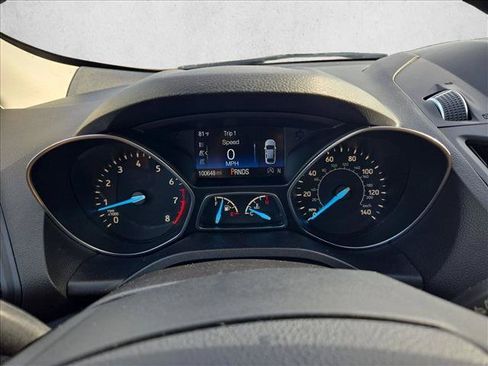 Used 2019 Ford Escape SE FWD image 10