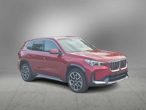 New 2026 BMW X1 xDrive28i AWD/4WD image 2