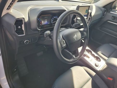 Certified 2024 Ford Bronco Sport Outer Banks w/ Tech Package image 9