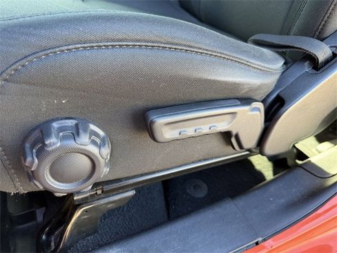 Used 2020 Jeep Wrangler Unlimited Sport image 25