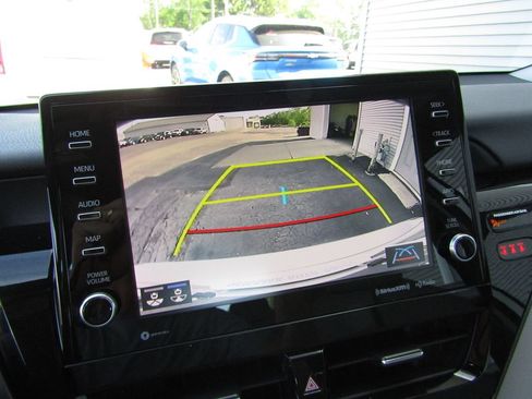 Used 2023 Toyota Camry XLE FWD image 15