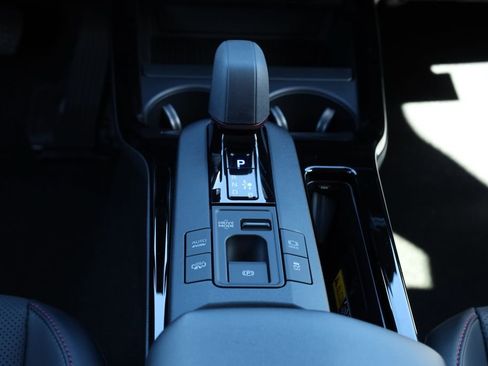 New 2026 Toyota Prius Plug-In Hybrid FWD image 28