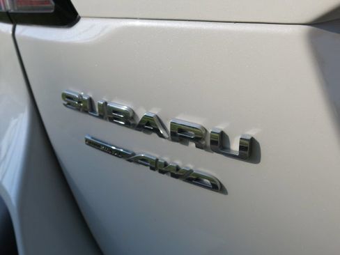 Used 2024 Subaru Outback Limited AWD/4WD image 9