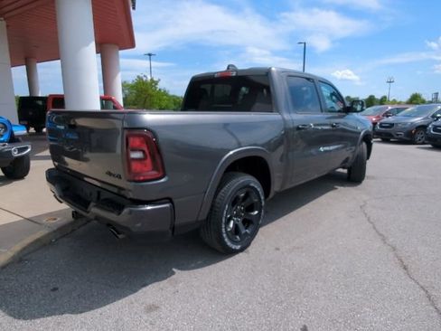 New 2026 RAM 1500 4x4 Crew Cab image 36