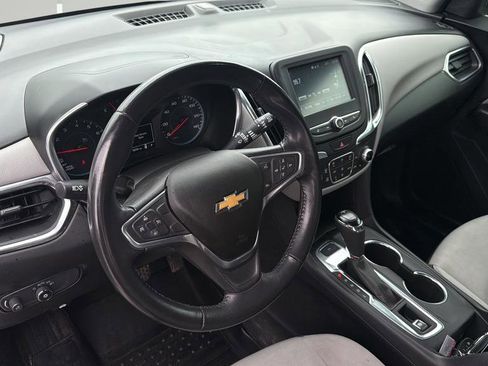 Used 2018 Chevrolet Equinox LT image 13