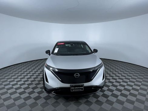 Certified 2023 Nissan Ariya AWD image 3