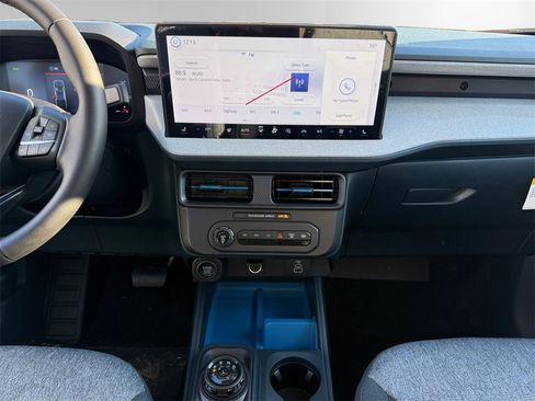 New 2025 Ford Maverick XLT w/ XLT Luxury Package image 11