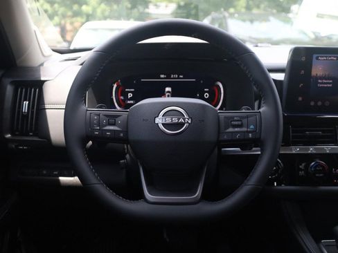 New 2026 Nissan Pathfinder Platinum AWD/4WD image 8