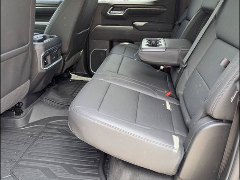 Used 2026 GMC Sierra 1500 SLT w/ SLT Premium Plus Package AWD/4WD image 11