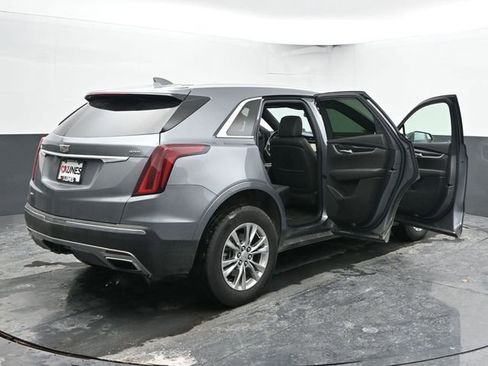 Used 2020 Cadillac XT5 Premium Luxury image 37