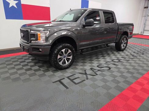 Used 2020 Ford F150 XL w/ Equipment Group 101A Mid image 3