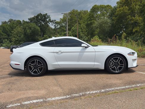 Used 2023 Ford Mustang Premium RWD image 3