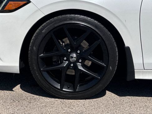 Certified 2022 Honda Civic Sport image 25
