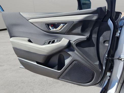 Used 2023 Subaru Outback Premium image 16