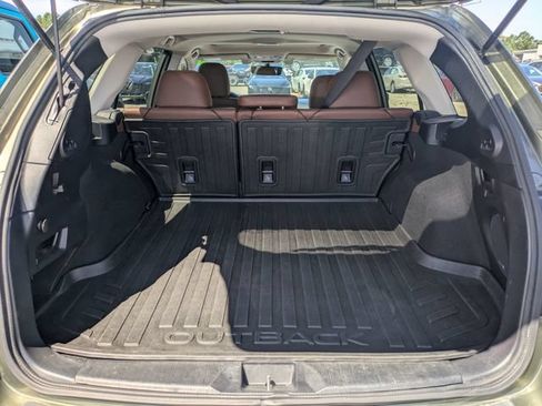 Used 2018 Subaru Outback 2.5i Touring w/ Protection Package #1 AWD/4WD image 26