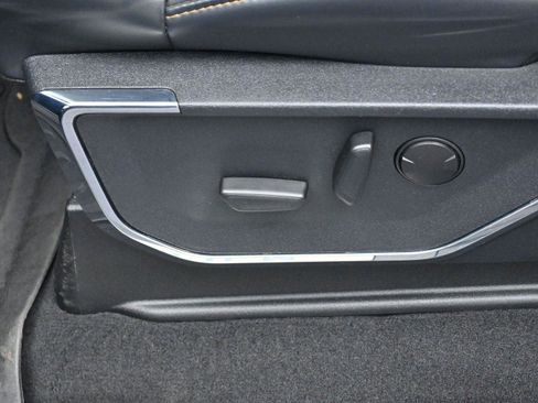 Used 2023 Ford F350 Platinum image 12