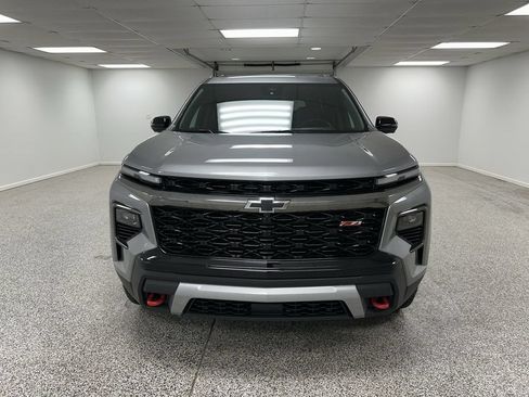 Used 2026 Chevrolet Traverse Z71 w/ Driver Confidence Package AWD/4WD image 3