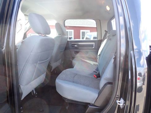 Used 2016 RAM 1500 Big Horn image 9