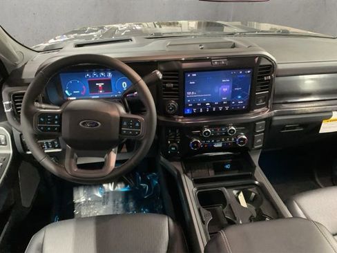 New 2026 Ford F250 Lariat AWD/4WD image 14