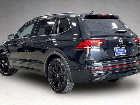 Used 2024 Volkswagen Tiguan SE R-Line AWD/4WD image 4